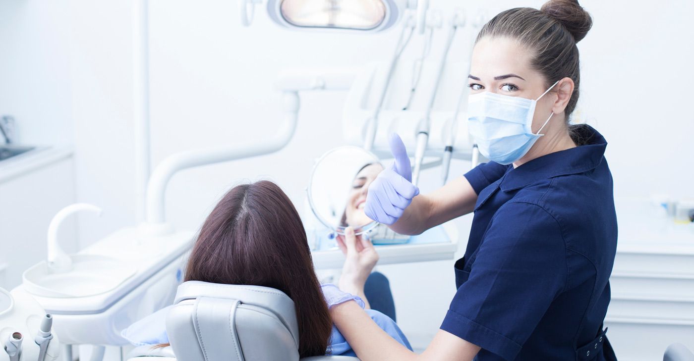 Dental hygienist
